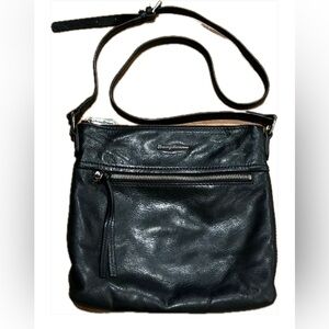 TOMMY BAHAMA Black Genuine Pebbled Leather Crossbody Shoulder Bag size10.5 x 10